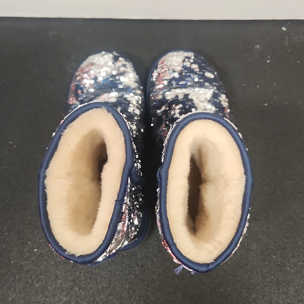 Ugg navy sequin boots size 5
